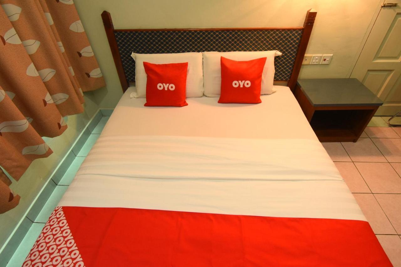 Oyo 89642 Highway Inn Mukah Exterior foto